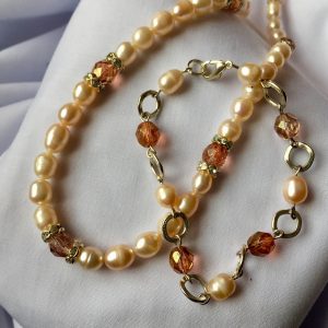 Alternative view of Orange Precious Stone Set