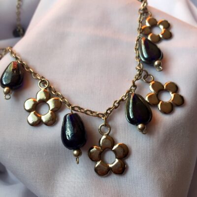 Black Stone Flower Necklace